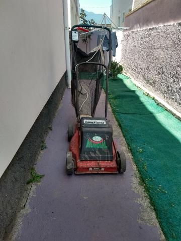 Cortador de grama