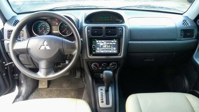 Pajero TR4 Aut 4X4 2012 Multimídia. Couro, Pneus Novos, Impecável, Sem detalhe - Foto 10