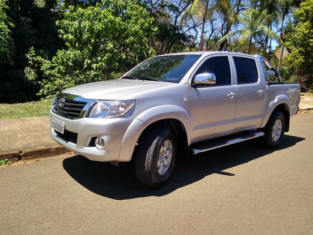 Hilux automática 2012 - Foto 2