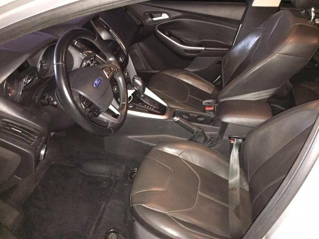 Ford Focus única dona bem conservado revisado só na concessionária - Foto 2