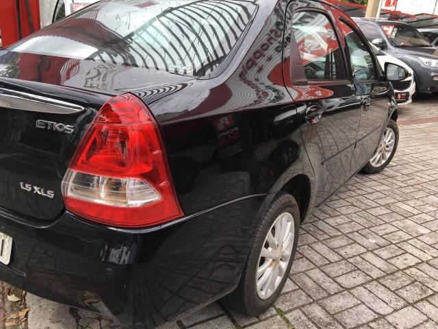 A2 Toyota Etios Sedan 1.5 Flex " Único Dono " Todo Original - 2014 - Foto 5