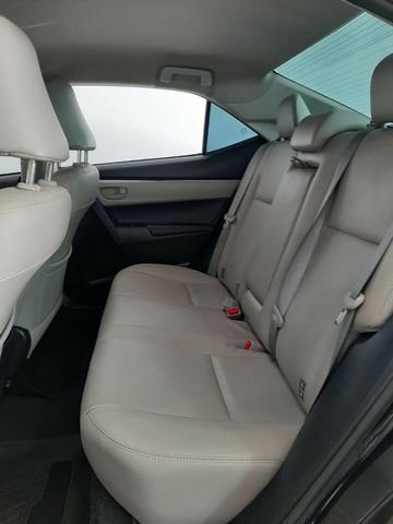 Corolla XEI 2.0 automático/interior claro/baixa km - Foto 8