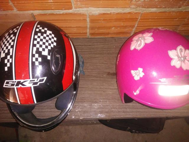 2 capacetes semi-novo por apenas 50 reais - Foto 2