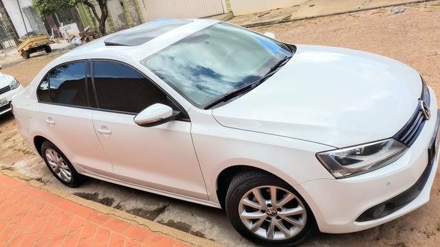 Jetta 2.0 8v Aut.Confortline#estadodezerokm*tetosolar*2014#ipvapago - Foto 2