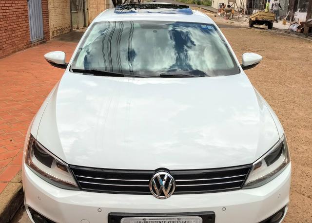 Jetta 2.0 8v Aut.Confortline#estadodezerokm*tetosolar*2014#ipvapago