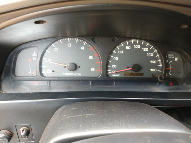 HILUX SW4 2001 TURBO DIESEL 4x4, 7 passageiros - Foto 4