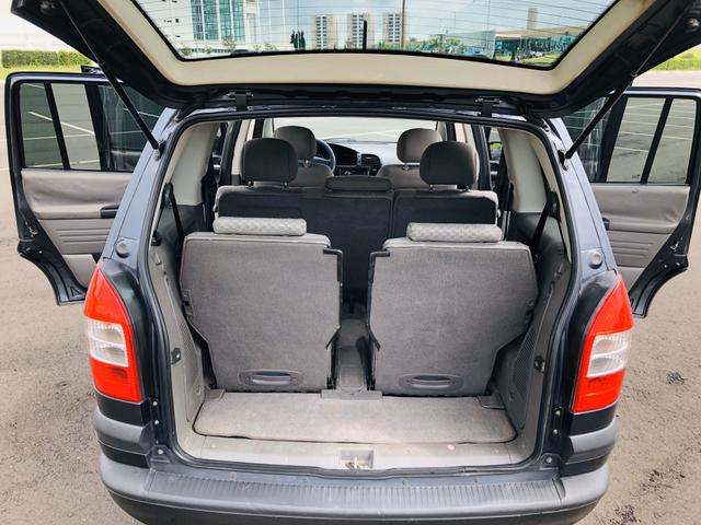 Chevrolet Zafira 2.0 Comfort 8v flex 2008 Vendo, troco e financio - Foto 11