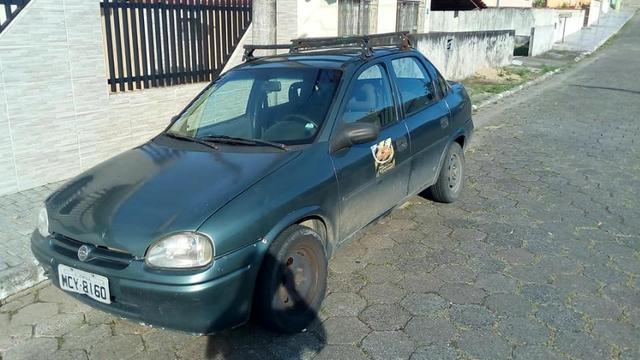 Corsa sedan 99