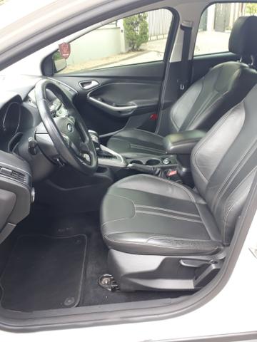 Focus 1.6 SE Aut. 2014 Completão! - Foto 8