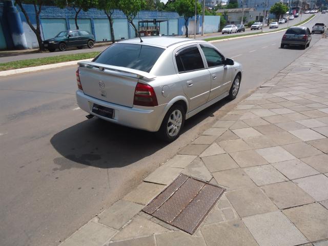 ASTRA 2005/2005 2.0 MPFI ELEGANCE 8V FLEX 4P MANUAL - Foto 4