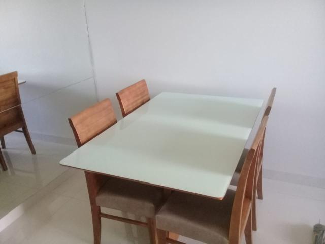 Mesa nobreza quatro lugares