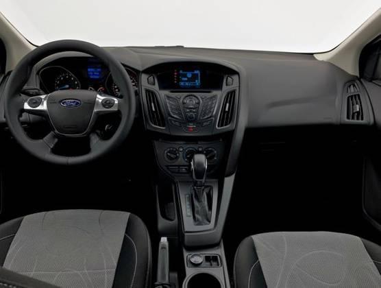 FOCUS 2013/2014 2.0 S SEDAN 16V FLEX 4P POWERSHIFT - Foto 4