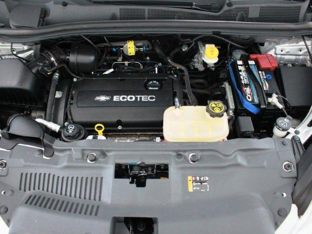 TRACKER LTZ 1.8 16V Flex 4x2 Aut. - Foto 8