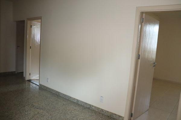 Casa sobrado com 14 quartos - Bairro Setor Sul em Goiânia - Foto 12