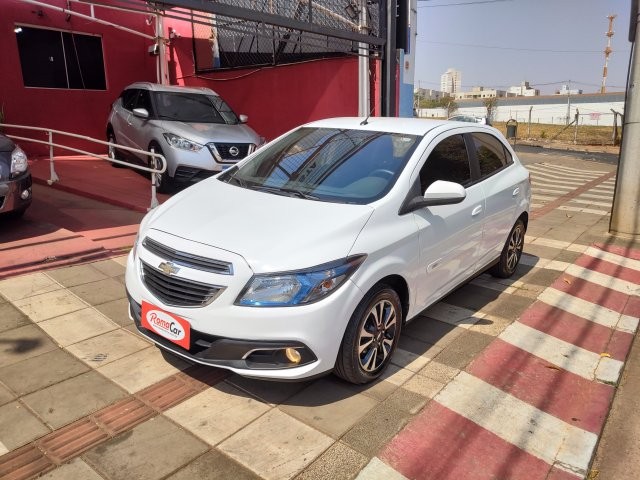 CHEVROLET ONIX 2013 1.4 MPFI LTZ 8V FLEX 4P MANUAL