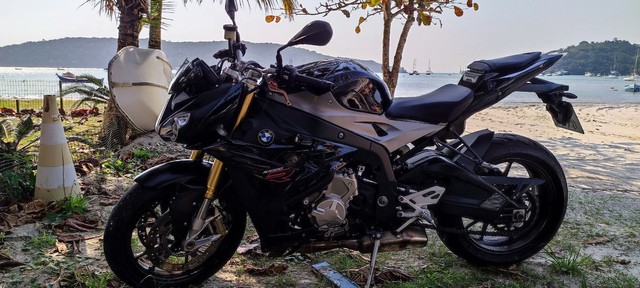 MOTO BMW S1000R