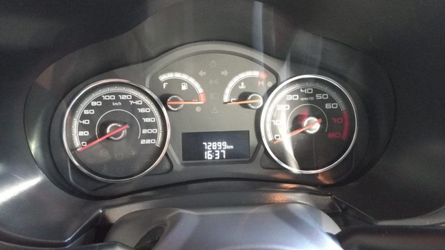 VENDO FIAT SIENA ATTRACTIVE 2015/2016, MOTOR 1.4 8 VALVULAS, ÙNICO DONO.