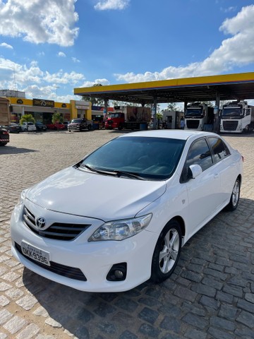 COROLLA XEI 2013