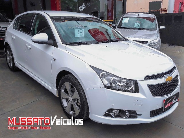 CRUZE HB SPORT LT 1.8 2013 AUTOMÁTICO