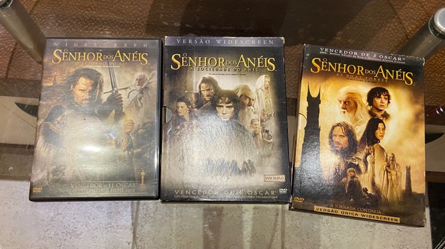 Coleção de DVDs Senhor dos anéis 