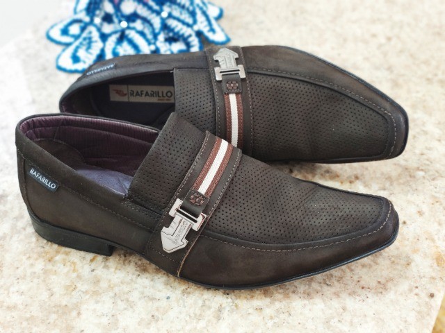 Sapato Rafarillo, 40/41, Luxo. Zerado. Parcelo Visa/Master/ELO - Roupas e  calçados - Movelar, Linhares 1014020210 | OLX