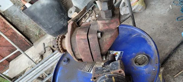 Vende se motor idraulico , prop para gunchos, reboque e outras aplicaçao
