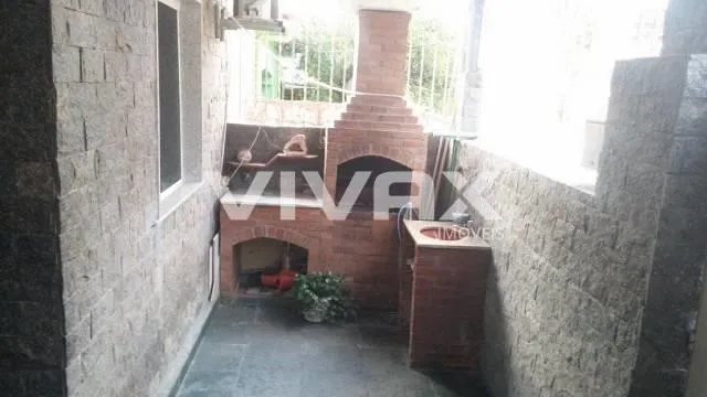 PIEDADE | Rua Antônio Vargas - Apartamento Tipo Casa 2 Quartos 2 Banheiros 1 Vaga - Agende