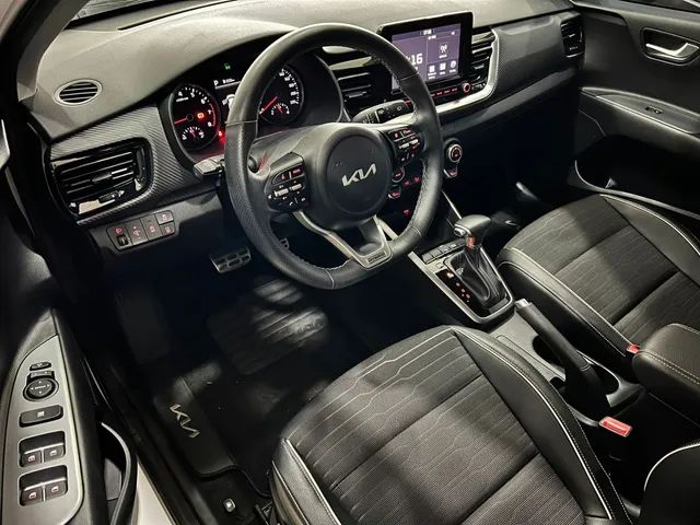 Kia Stonic híbrido SX turbo 2022 - Foto 7