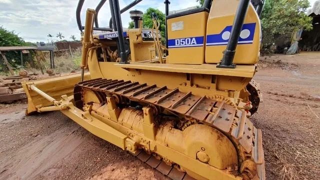 Trator de Esteira Komatsu D50 ANo: 1986