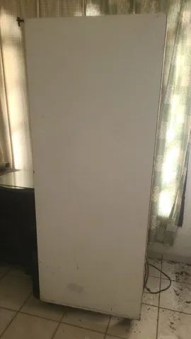 Geladeira porta de vidro - Foto 3