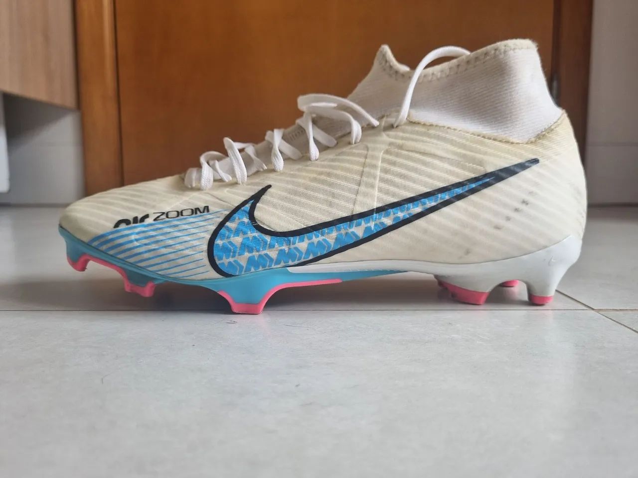 Chuteira Nike Air Zoom Academy Campo - Foto 6