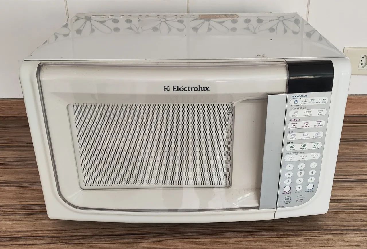 Micro-ondas Electrolux 31 Litros