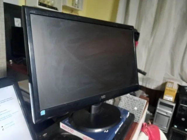 Monitor Lcd AOC E2050SN Semi novo 17 polegadas - Foto 3