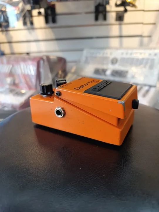 Pedal DISTORTION DS-1 BOSS - Foto 4