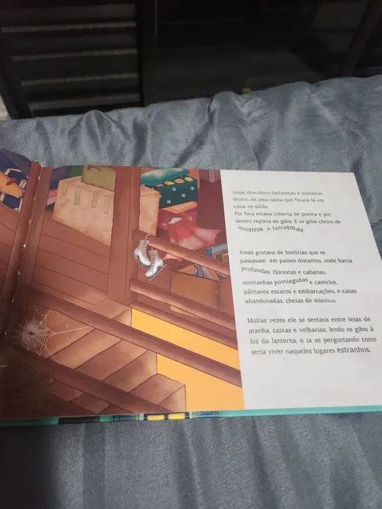 Livro Janelas Assombradas - Foto 2