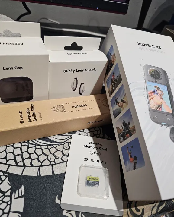 Camera de ação Insta 360 X3