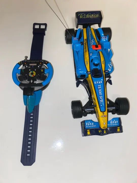 Colecionável Formula 1 - Controle remoto nunca usado - Foto 2