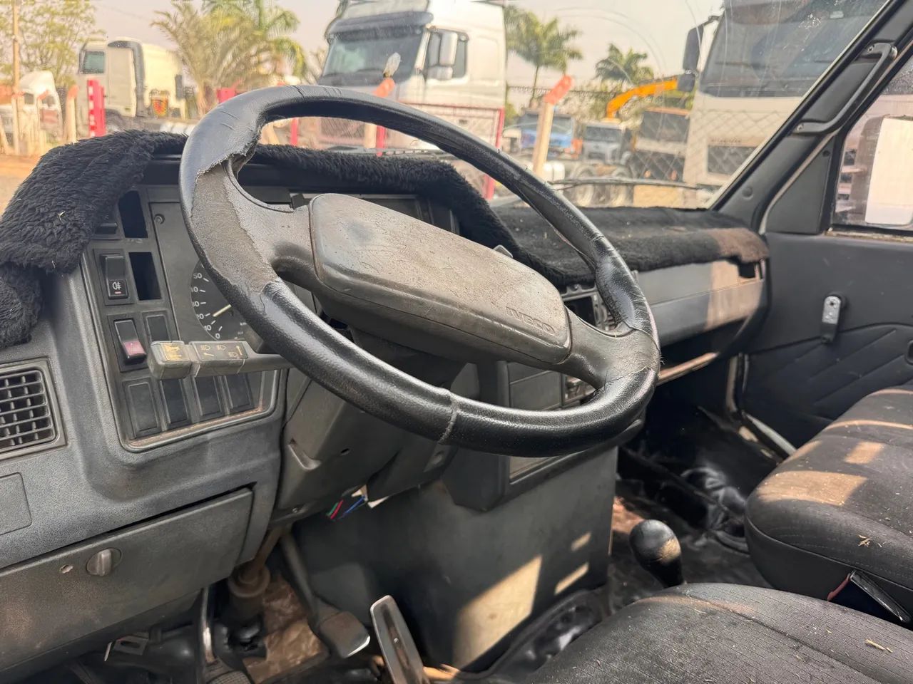 IVECO DAILEY ANO 2001 - Foto 8