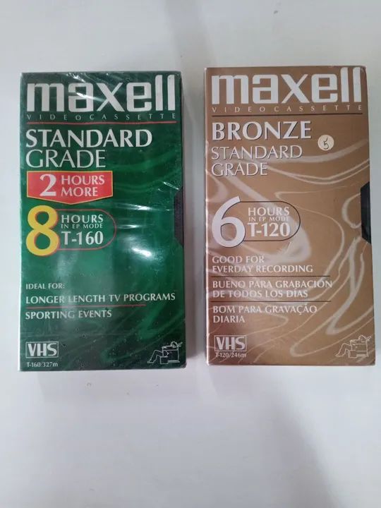 2 Fitas VHS antigas lacradas 