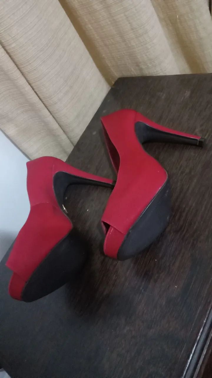 Sapato cetim vermelho 36 - Foto 4