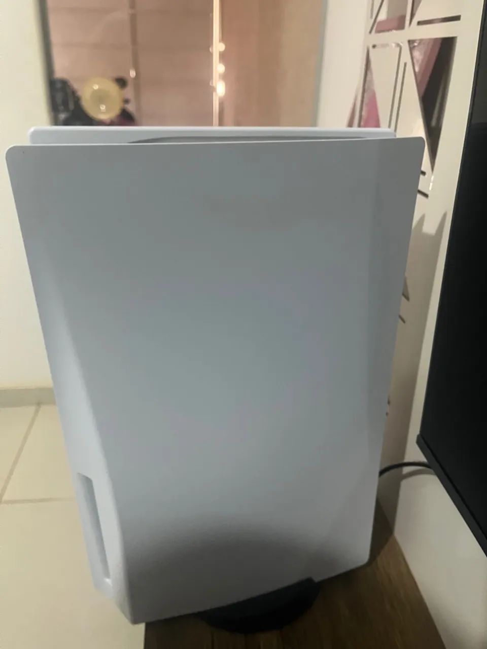 PlayStation 5 (PS5) - Semi Novo