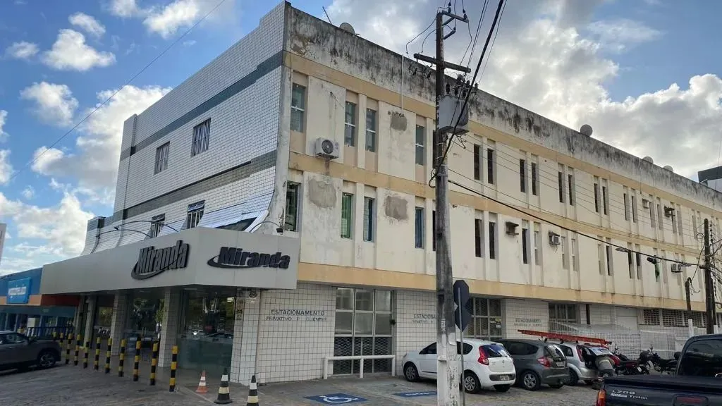 Oferta!! Apartamento 3/4 C/ 98M² Na Avenida Prudente De Morais