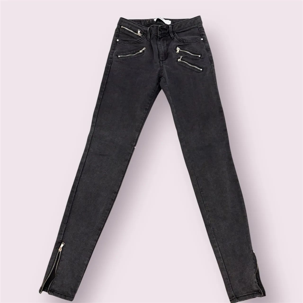 Calça skinny Zara 