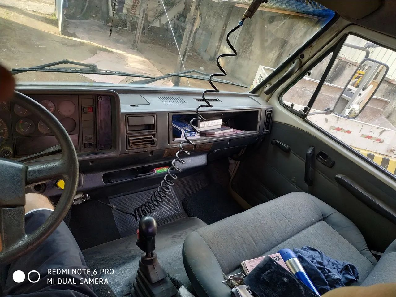 Caminhão Volks poli simples ótimo estado - Foto 2