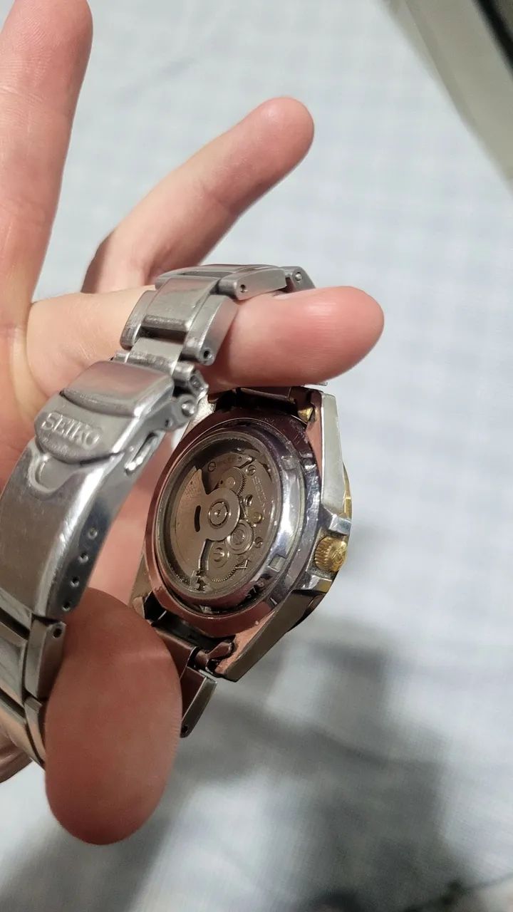 Watch 64314693785987123