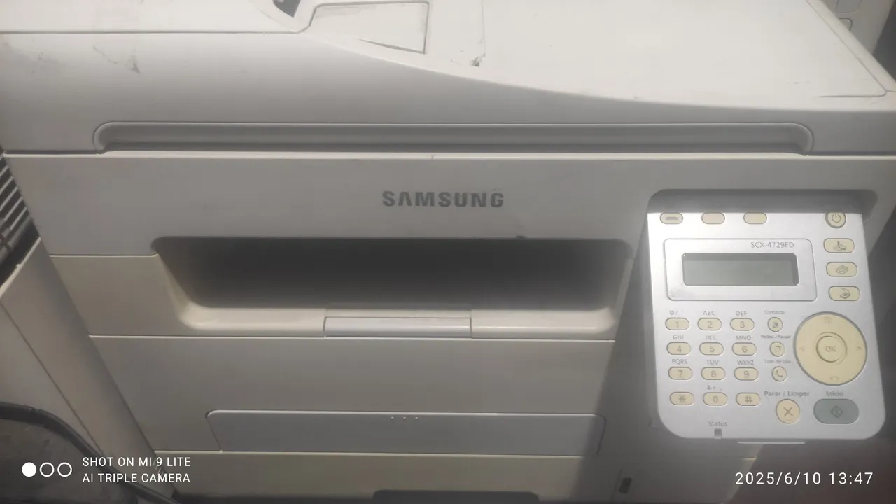 Multifuncional Samsung SCX-4729FD