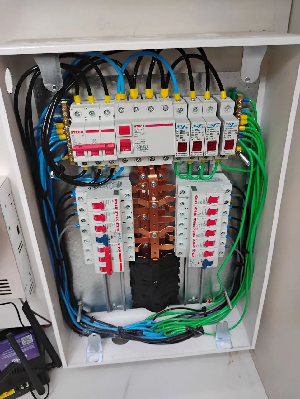 Eletricista e  encanador, instalação e manutenção - Foto 6