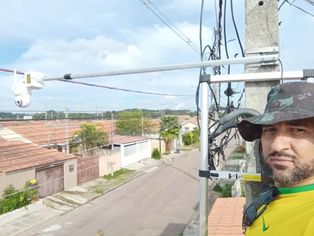 Câmera no Poste Imagens no Celular Por R$350,00