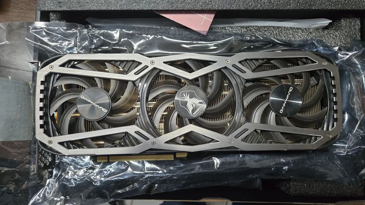 Placa de Vídeo Gainward GeForce RTX 3070 Phoenix