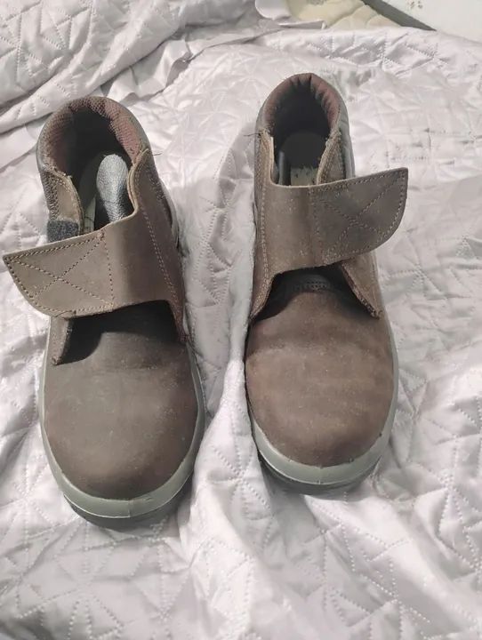 Bota de Segurança Impermeável - Foto 6